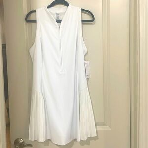 Athleta Advantage Dress. White. Size Large. NWT.